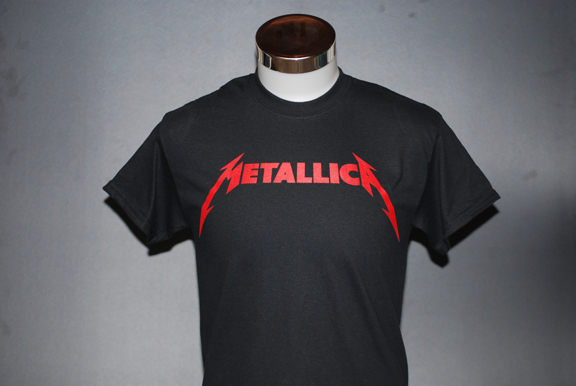 red and black metallica shirt